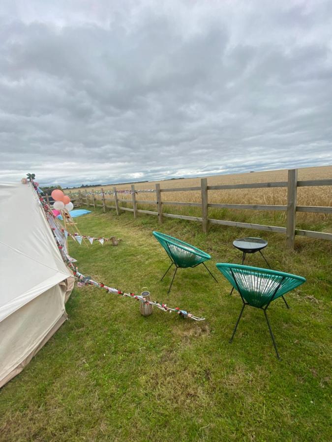 Country Bumpkins Luxury Glamping Hotell Wellingore Exteriör bild